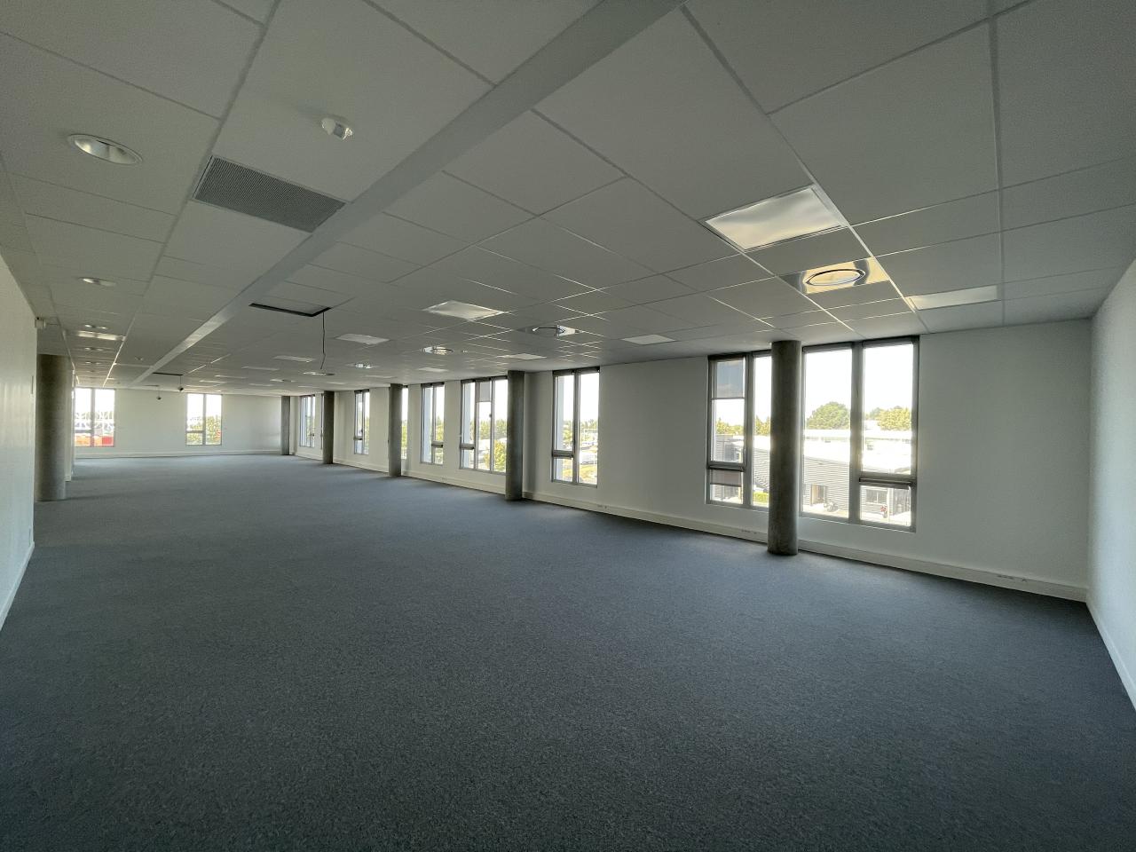 Bureau Saint-Herblain 752m² Location bureau Saint-Herblain Loire-Atlantique OLBUR2113173 5